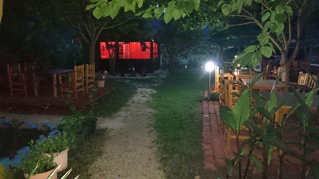 Sera Pansiyon Çıralı المظهر الخارجي الصورة